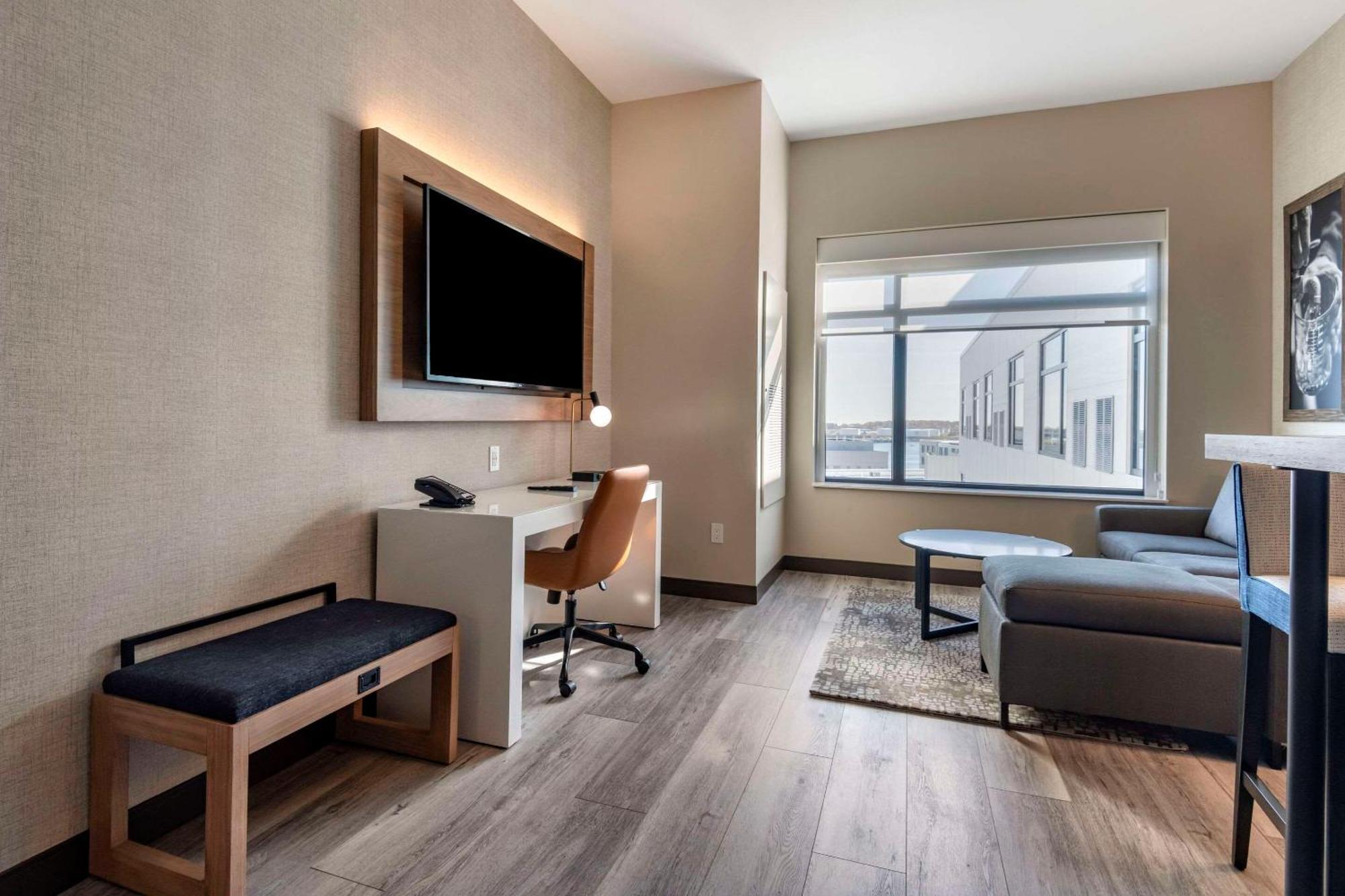 Cambria Hotel Portland Downtown Old Port Exteriör bild